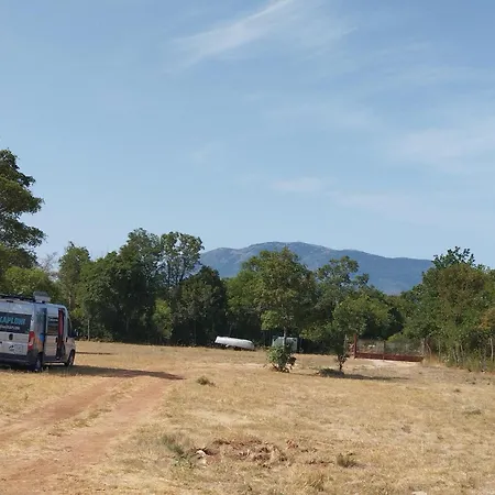 Campsite Robinzonski Smjestaj *